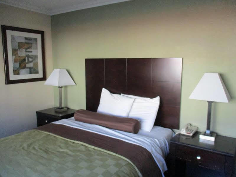 Metropolitan Inn & Suites Los Angeles Eksteriør bilde